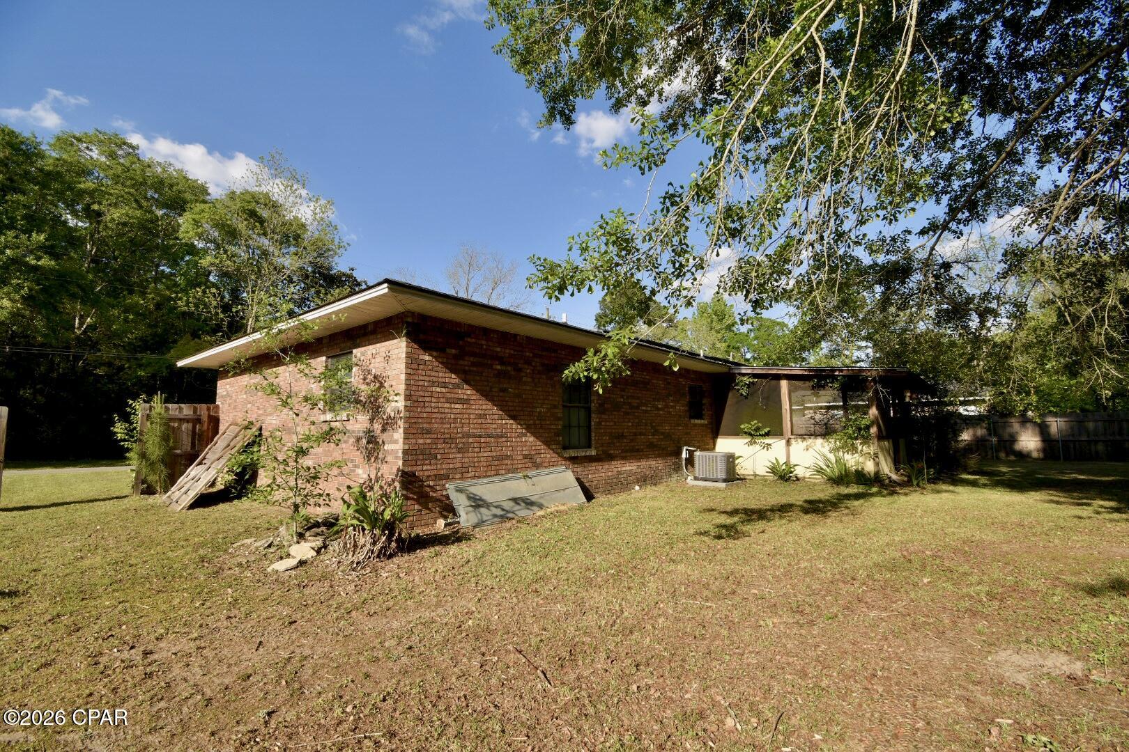 1395 Warren Avenue Chipley, FL 32428 - Photo 22 of 25