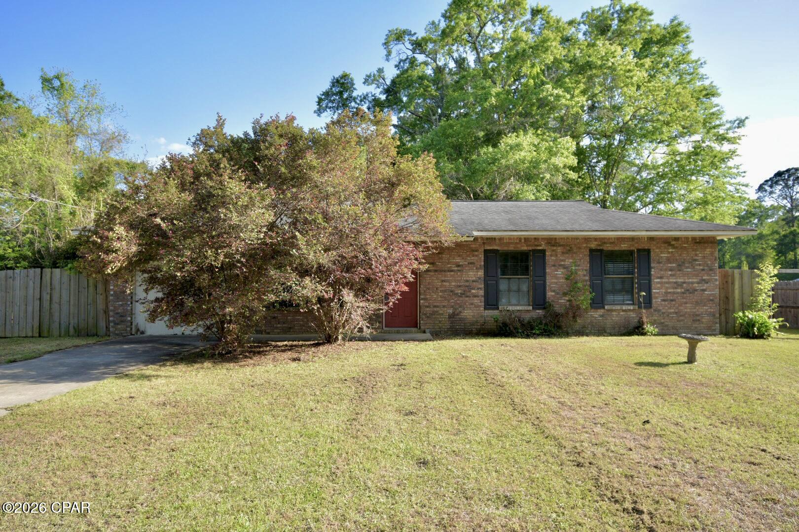 1395 Warren Avenue Chipley, FL 32428 - Photo 3 of 25
