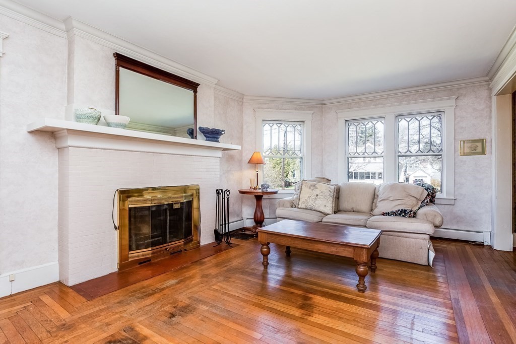 135 Bliss Road Longmeadow, MA 01106 - Photo 4 of 32 Gallery Image 4