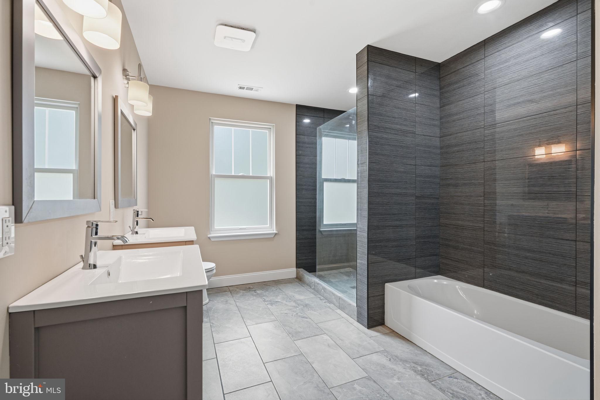 1633 Reed Road Pennington, NJ 08534 - Photo 27 of 36 Primary Bathroom