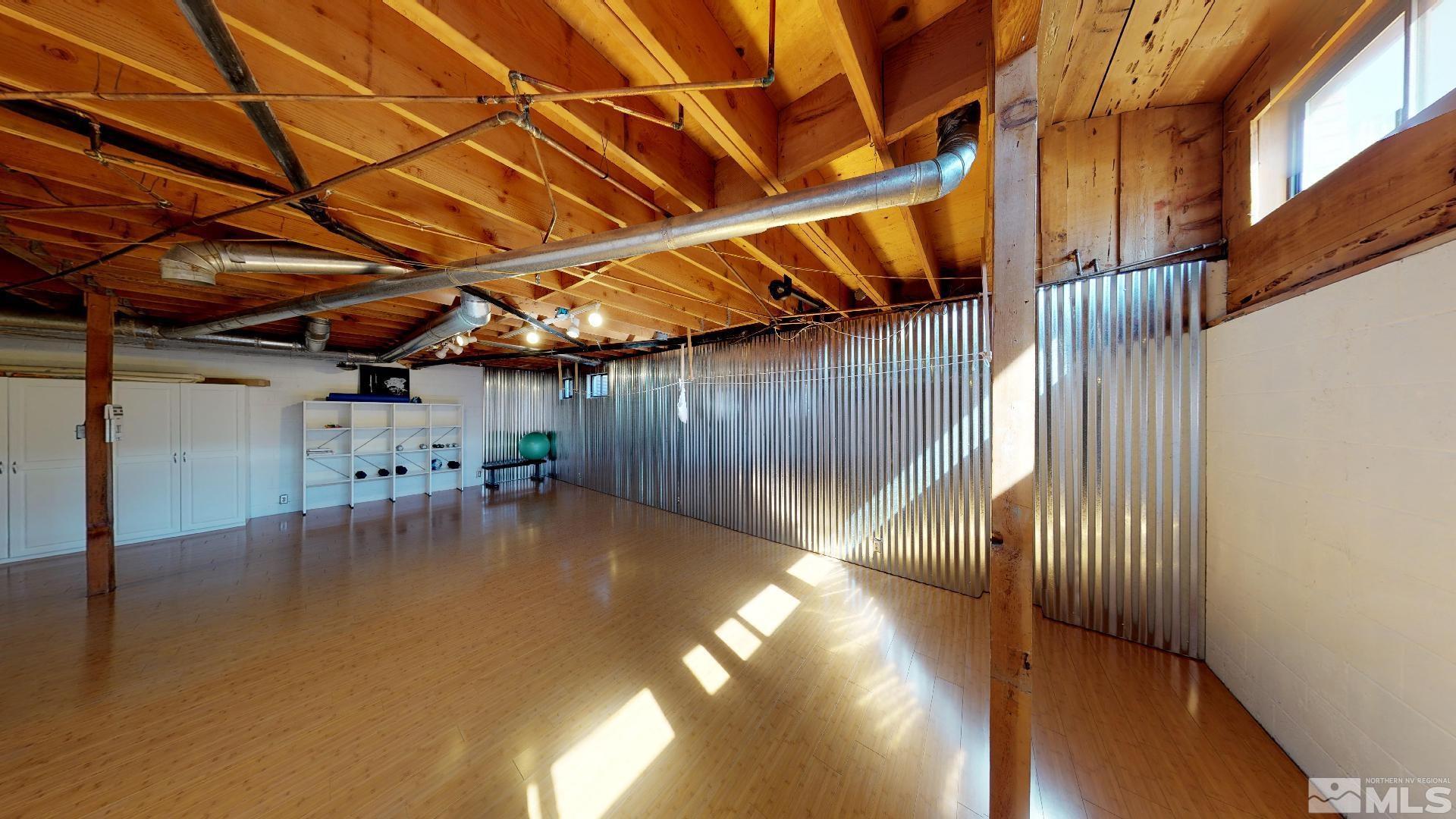 2160 Riviera Street Reno, NV 89509 - Photo 28 of 40 a view of a indoor basketball court