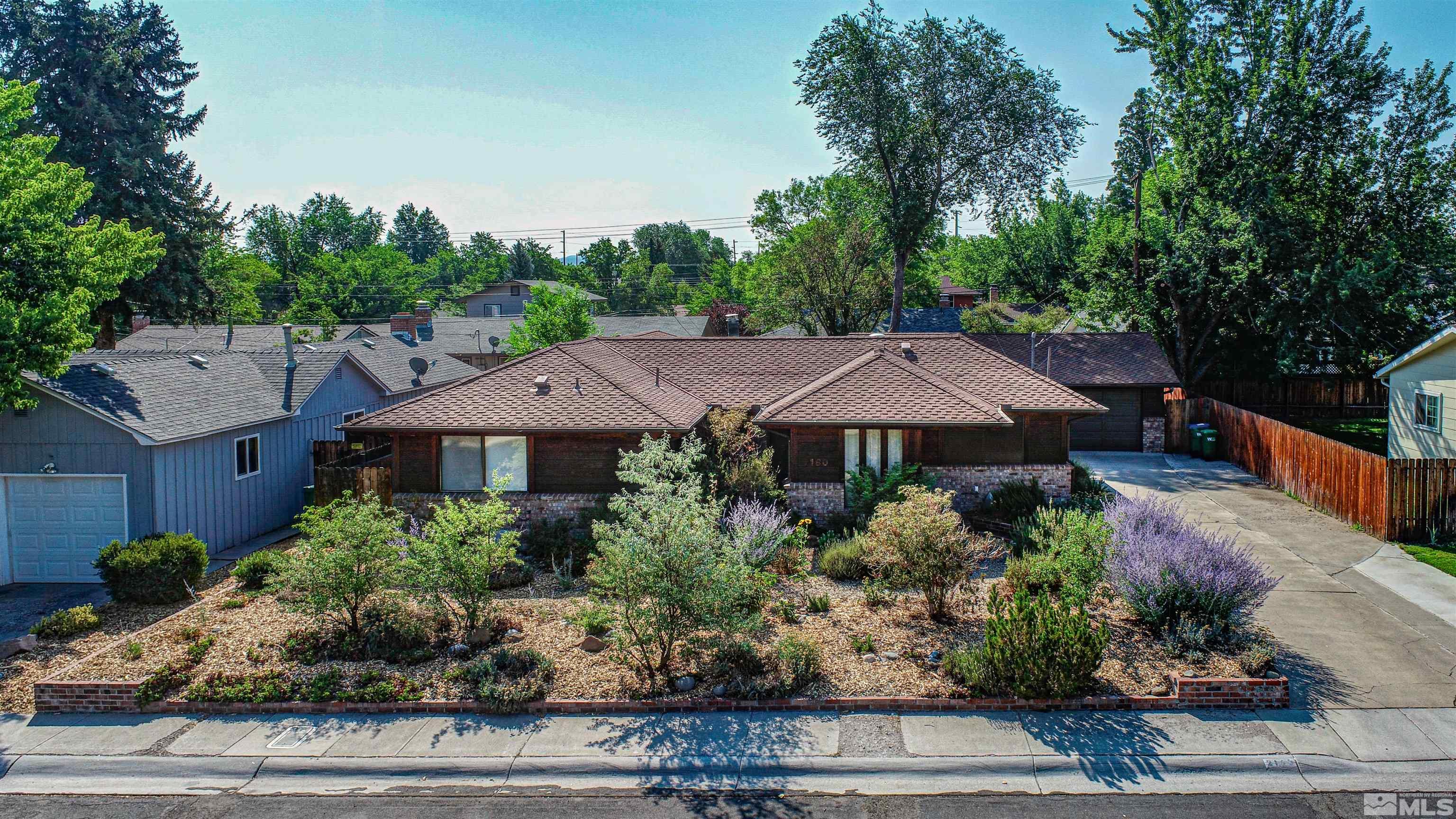 2160 Riviera Street Reno, NV 89509 - Photo 33 of 40 an aerial view of a house