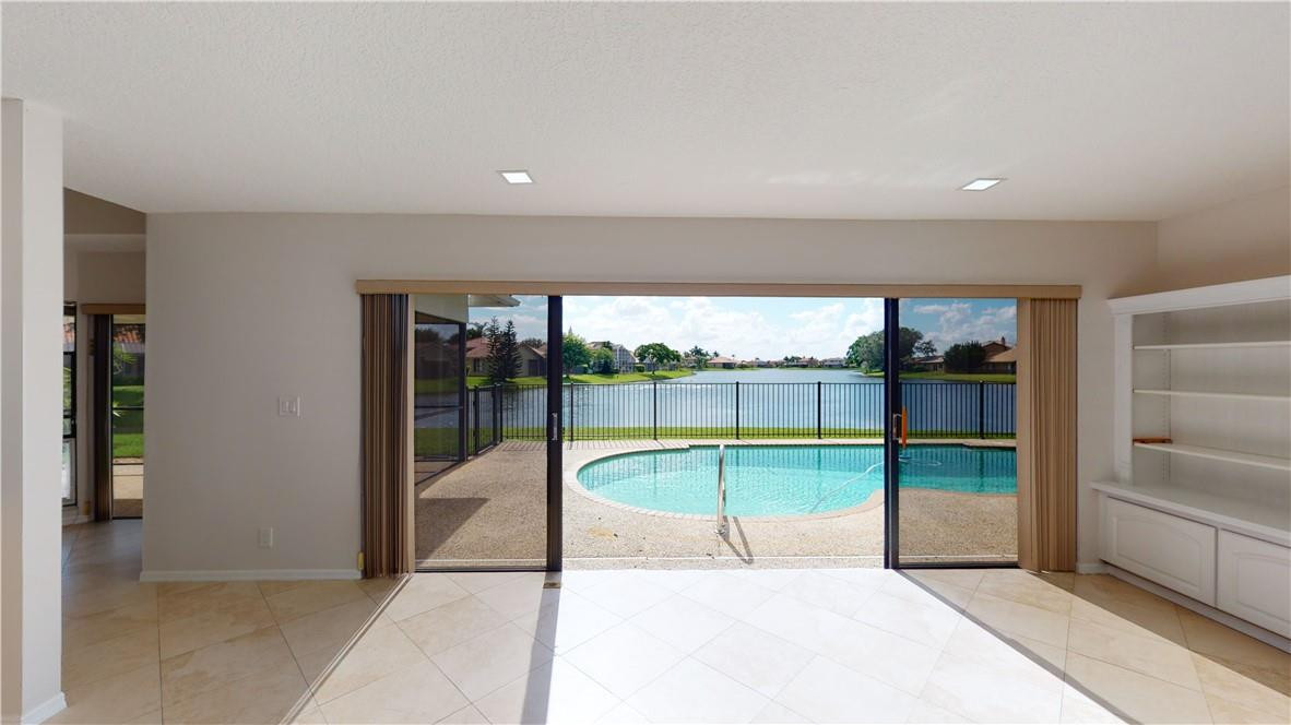 22161 Crofton Court Boca Raton, FL 33428 - Photo 18 of 67 Photo 18