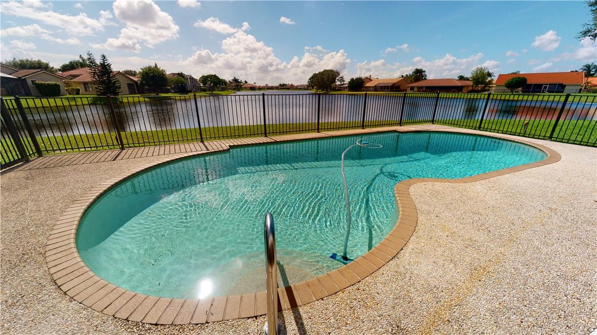 22161 Crofton Court Boca Raton, FL 33428 - Photo 3 of 67 Photo 3