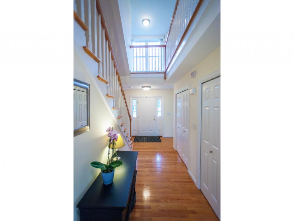 7 Silver Brook Road Salem, NH 03079 - Photo 3 of 34 Gallery Image 3
