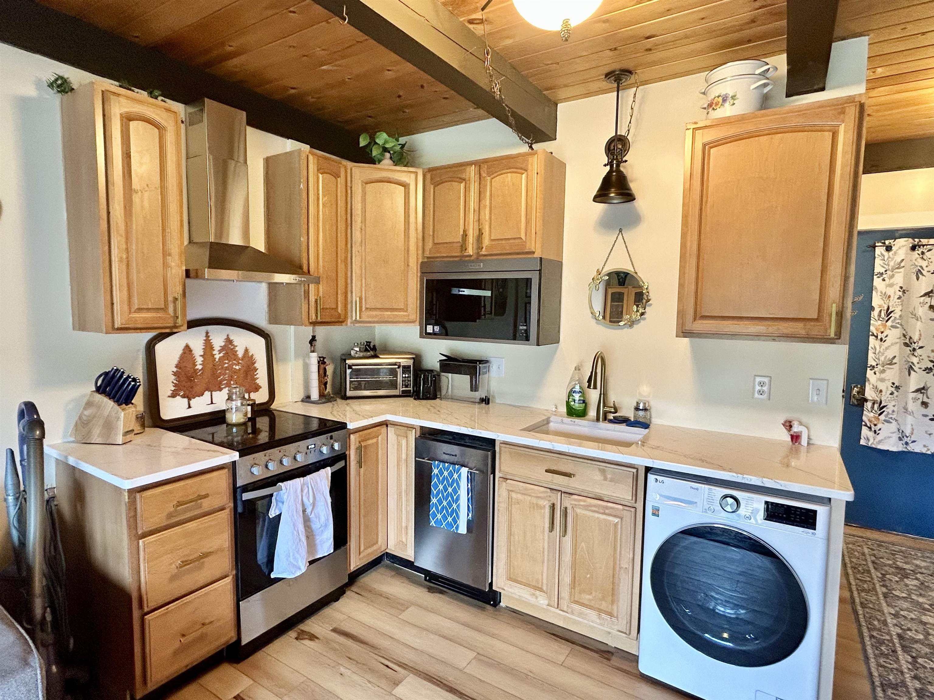 576 Francestown Road, Unit 24 Bennington, NH 03442 - Photo 11 of 21