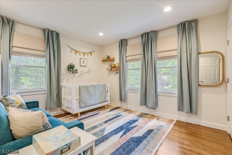 5 Persimmon Way Springfield, NJ 07081 - Photo 12 of 23