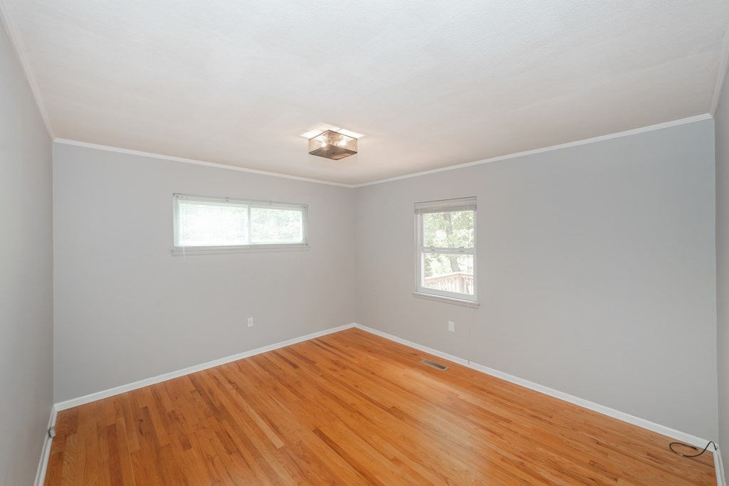 4305 Climbing Road Knoxville, TN 37912 - Photo 13 of 30 Gallery Image 13