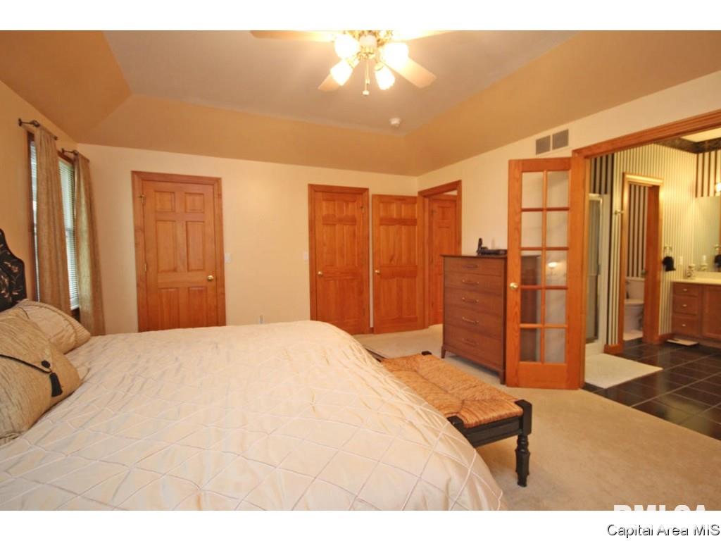 2717 Killarney Road Springfield, IL 62711 - Photo 15 of 34