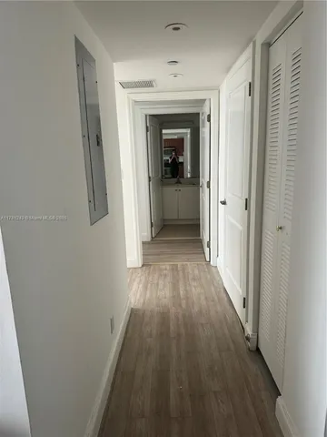 $2,650 | 111 East Flagler Street, Unit 901, Miami, FL 33131