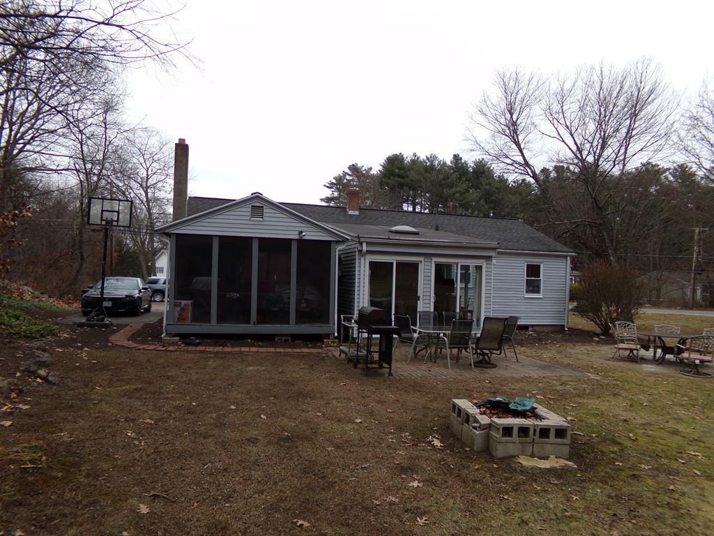 85 High Street Walpole, MA 02081 - Photo 6 of 30 Gallery Image 6