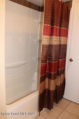 1324 Zanzibar Road Southeast Palm Bay, FL 32909 - Photo 18 of 18 a bathroom with a shower