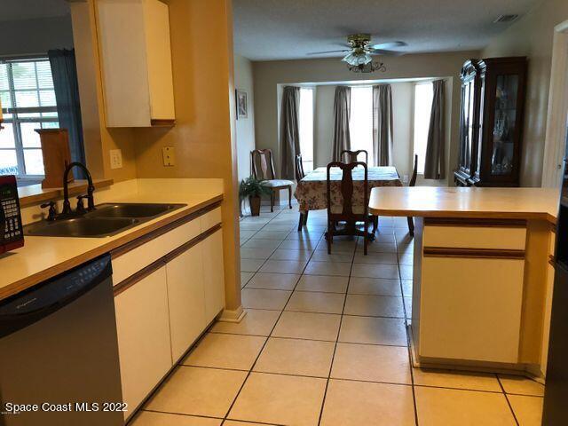 1324 Zanzibar Road Southeast Palm Bay, FL 32909 - Photo 10 of 18 a lobby with furniture and window