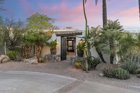 $3,425,000 | 5700 North 33rd Place, Paradise Valley, AZ 85253