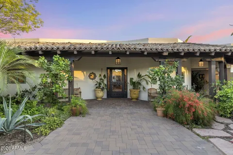 $3,425,000 | 5700 North 33rd Place, Paradise Valley, AZ 85253