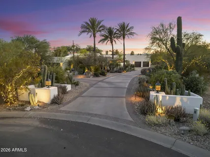 $3,425,000 | 5700 North 33rd Place, Paradise Valley, AZ 85253