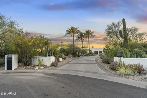 $3,425,000 | 5700 North 33rd Place, Paradise Valley, AZ 85253