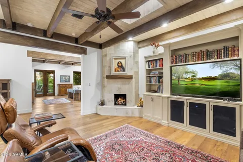 $3,425,000 | 5700 North 33rd Place, Paradise Valley, AZ 85253