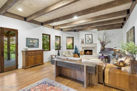 $3,425,000 | 5700 North 33rd Place, Paradise Valley, AZ 85253