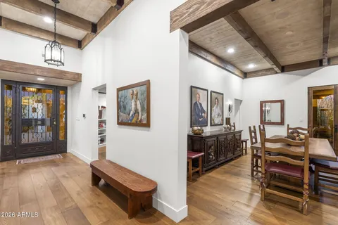 $3,425,000 | 5700 North 33rd Place, Paradise Valley, AZ 85253