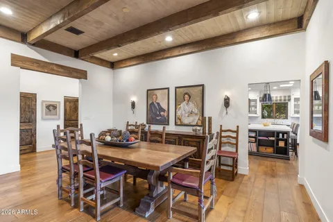 $3,425,000 | 5700 North 33rd Place, Paradise Valley, AZ 85253
