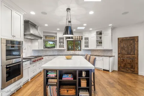 $3,425,000 | 5700 North 33rd Place, Paradise Valley, AZ 85253