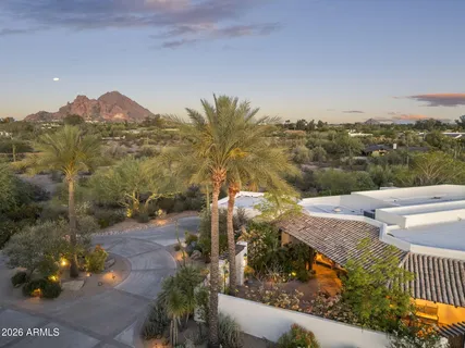 $3,425,000 | 5700 North 33rd Place, Paradise Valley, AZ 85253