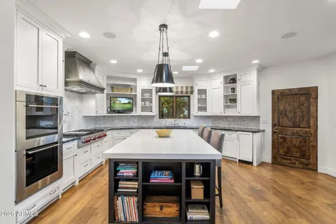 $3,425,000 | 5700 North 33rd Place, Paradise Valley, AZ 85253