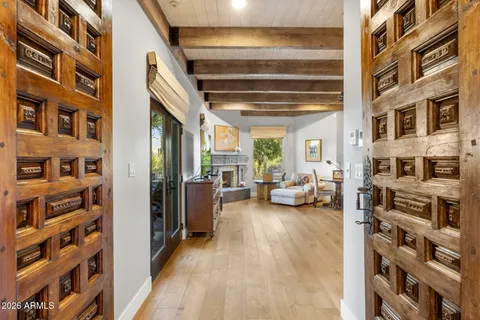 $3,425,000 | 5700 North 33rd Place, Paradise Valley, AZ 85253