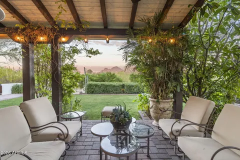 $3,425,000 | 5700 North 33rd Place, Paradise Valley, AZ 85253