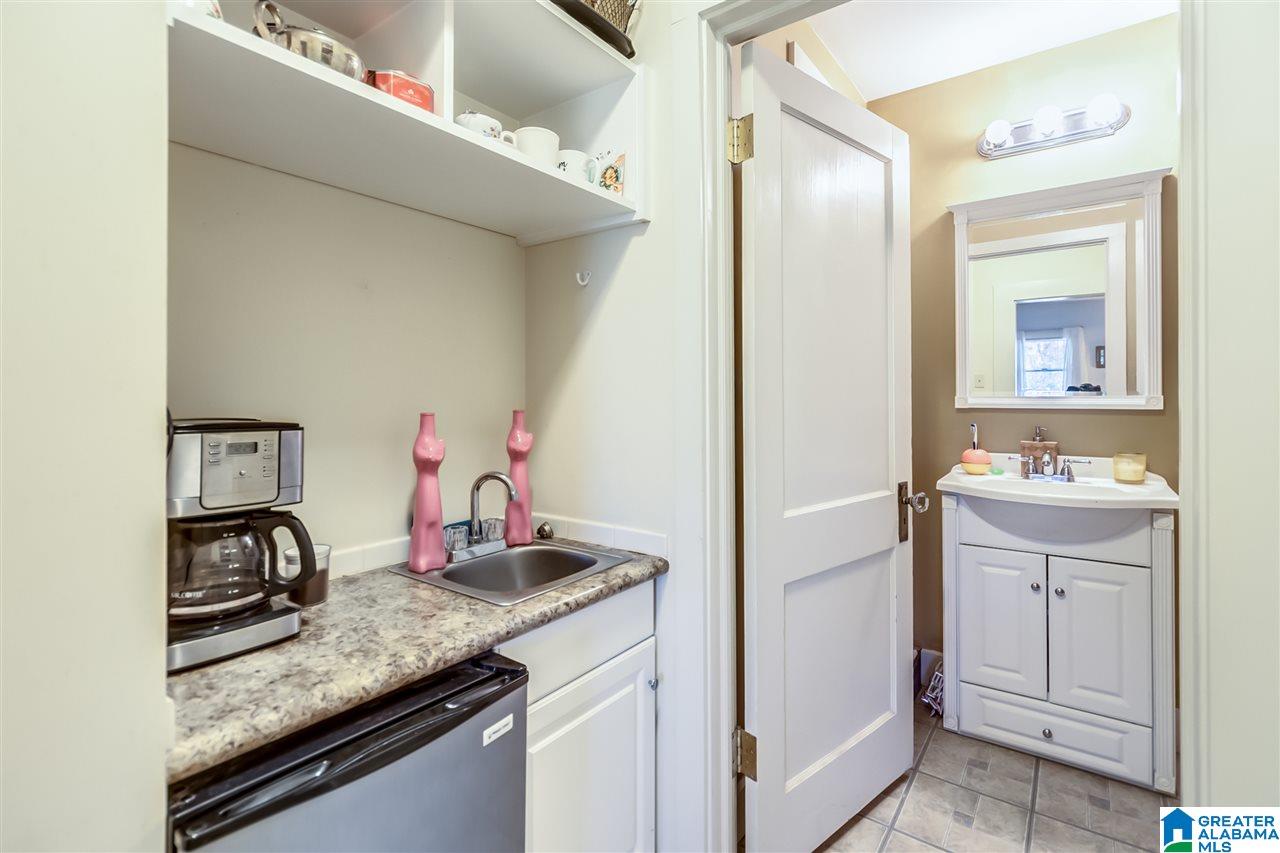 4320 Cliff Road Birmingham, AL 35222 - Photo 32 of 39