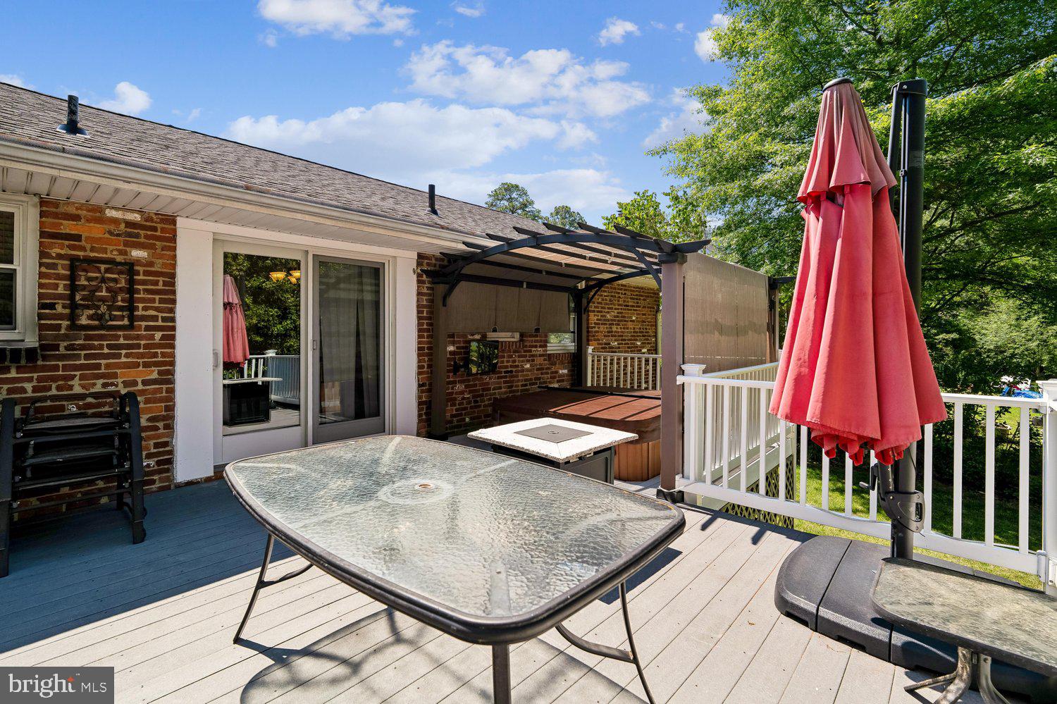 8410 Ravenswood Road New Carrollton, MD 20784 - Photo 25 of 81 Deck