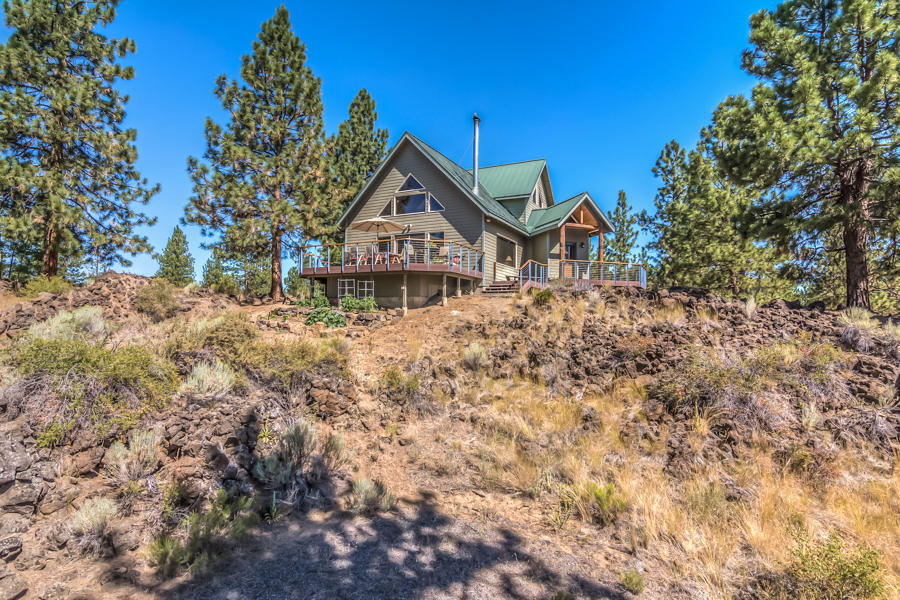 21295 Back Alley Road Bend, OR 97702 - Photo 6 of 83 Back Alley Rd 21295 Web (5 of 86)