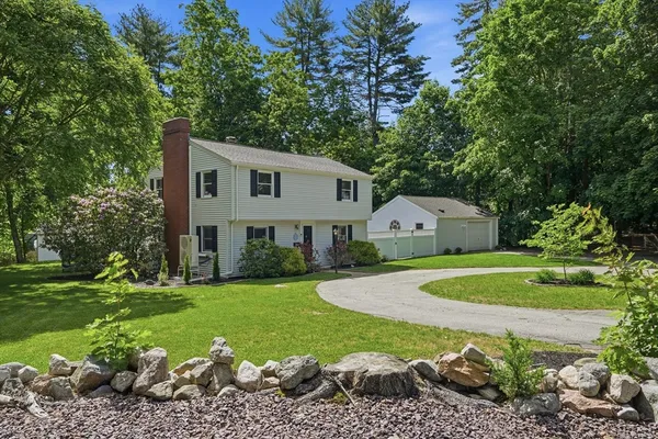 $825,000 | 11 Sylvia Road, North Reading, MA 01864