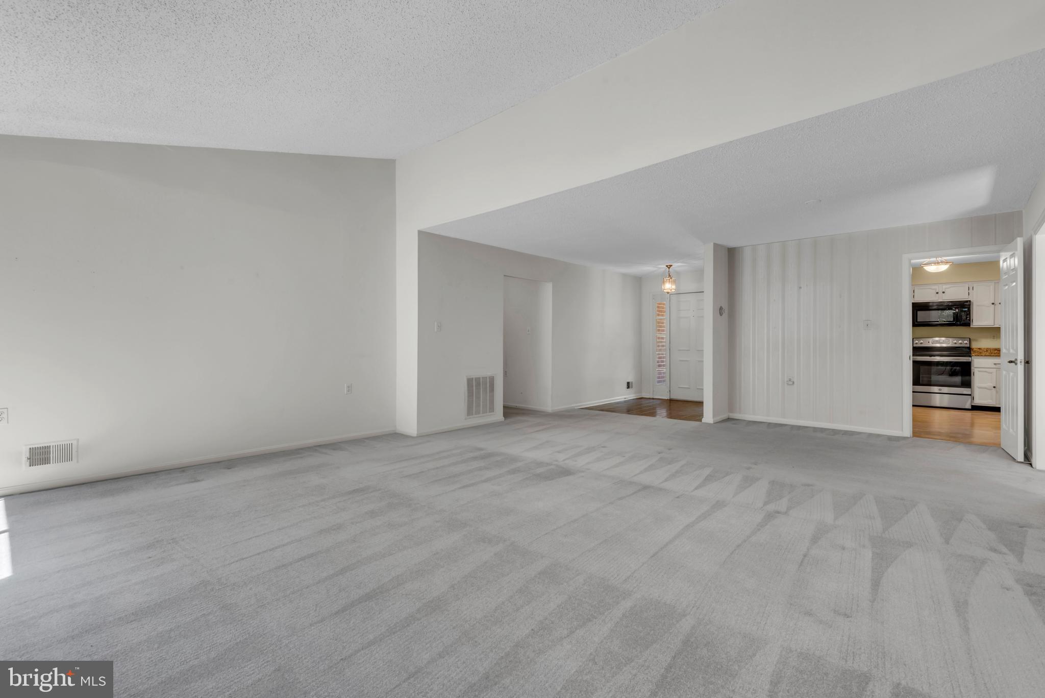 852 Woodmont Road Annapolis, MD 21401 - Photo 12 of 37
