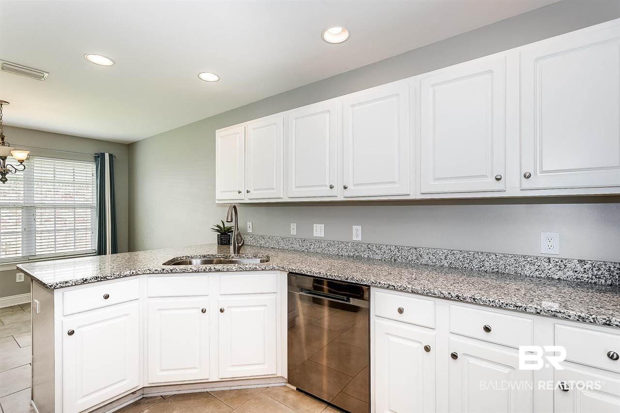 10401 South Side Loop Fairhope, AL 36532 - Photo 11 of 26
