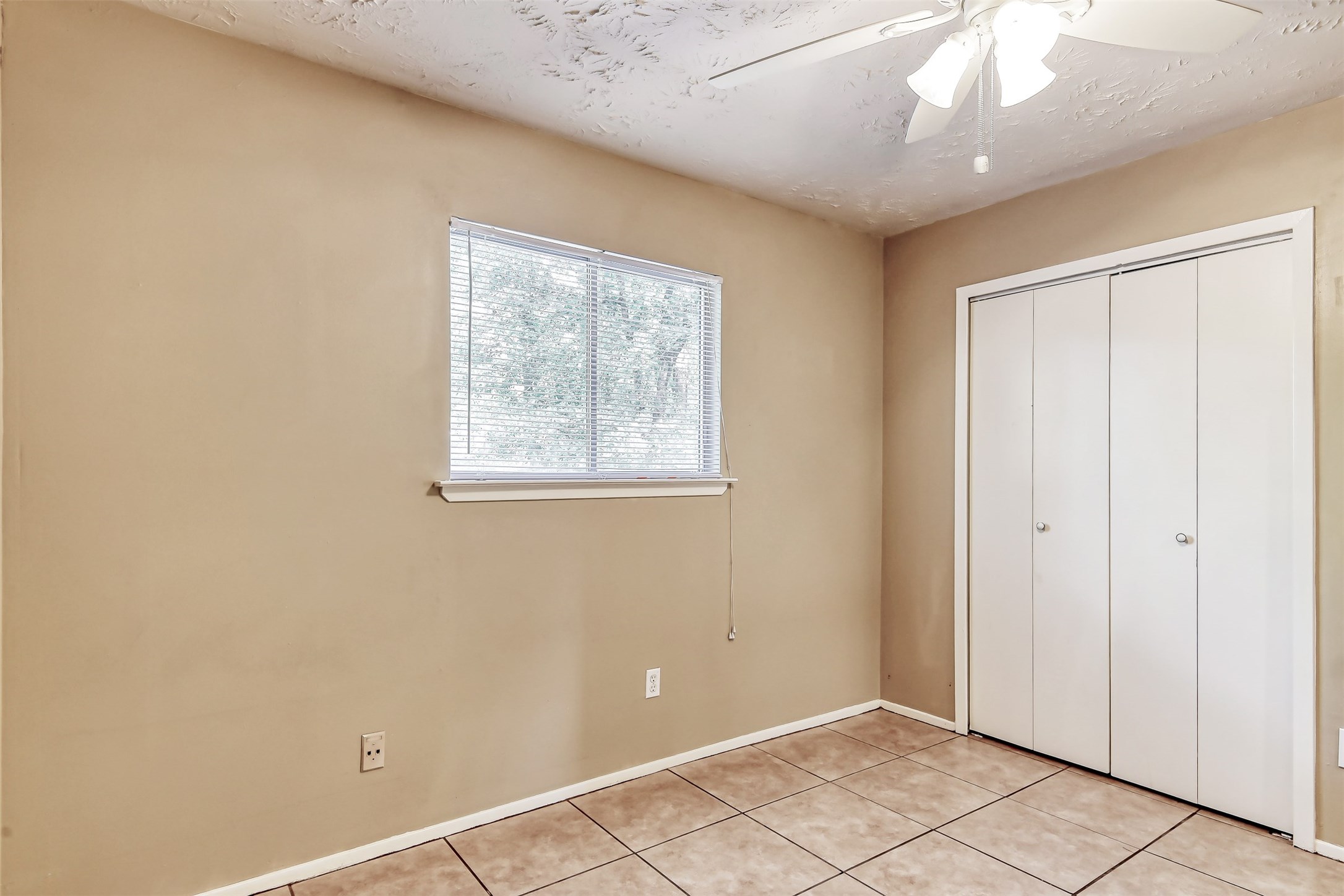 45 Coralberry Road The Woodlands, TX 77381 - Photo 18 of 23