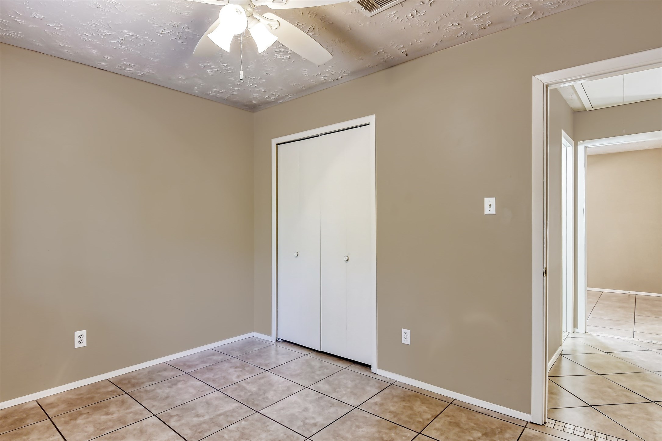 45 Coralberry Road The Woodlands, TX 77381 - Photo 19 of 23