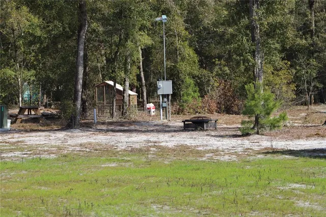 $435,000 | 5065 Northeast Cr-219a, Melrose, FL 32666