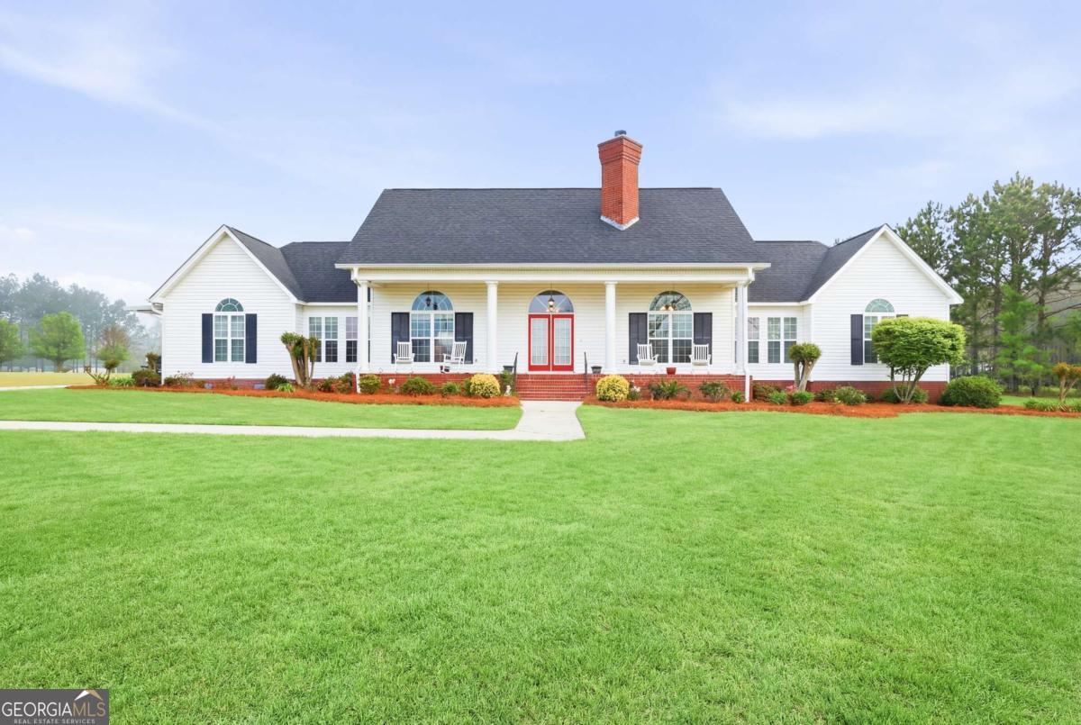 521 10 Mile Road Fitzgerald, GA 31750 - Photo 1 of 39