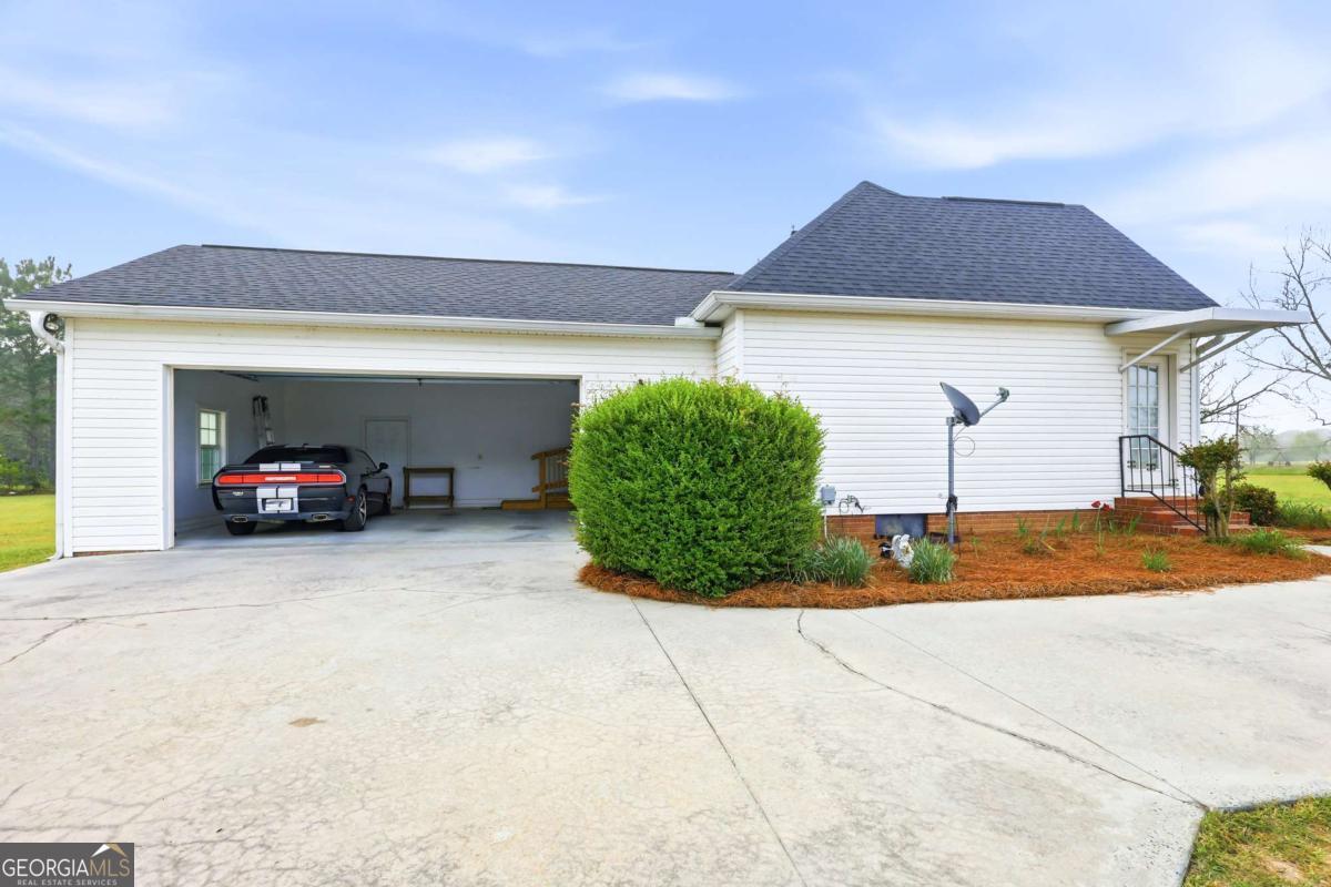 521 10 Mile Road Fitzgerald, GA 31750 - Photo 33 of 39