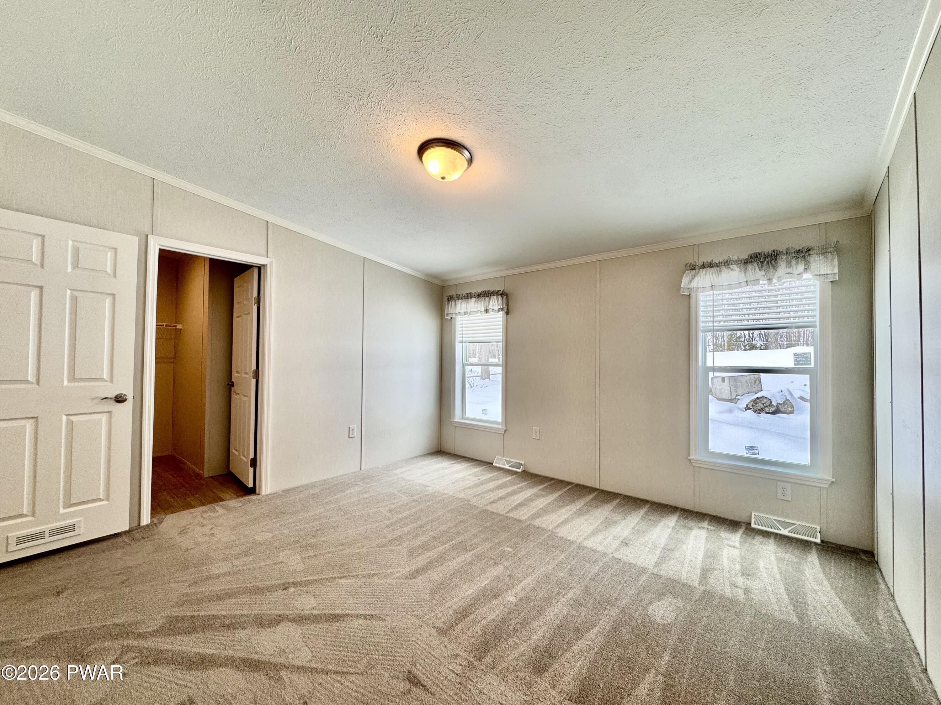 102 Middle Road Greentown, PA 18426 - Photo 19 of 41