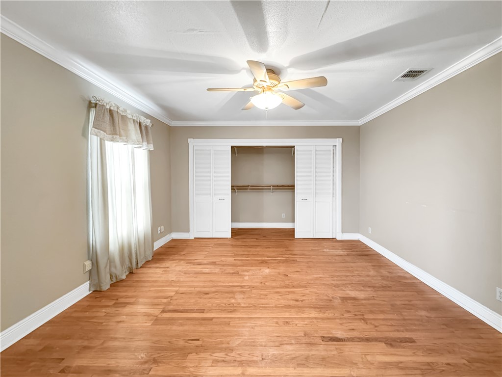 2977 Jurica Road Corpus Christi, TX 78415 - Photo 12 of 40 a view of an empty room with a window