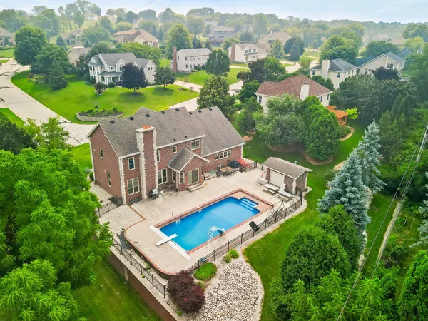 $849,500 | W271N2631 Orchard Lane, Pewaukee, WI 53072