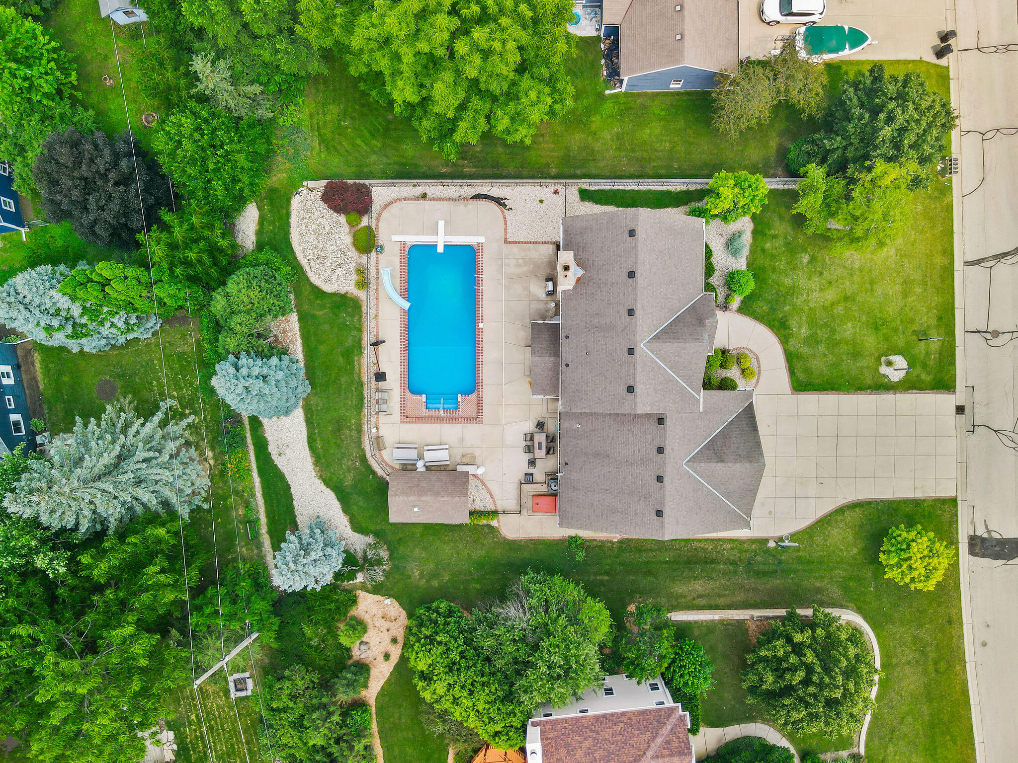 W271N2631 Orchard Lane Pewaukee, WI 53072 - Photo 17 of 70 DJI_0120