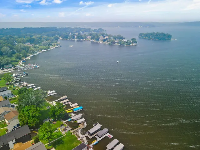 $849,500 | W271N2631 Orchard Lane, Pewaukee, WI 53072