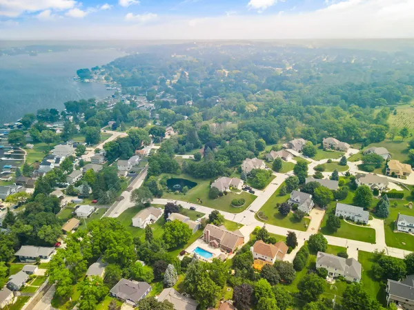 $849,500 | W271N2631 Orchard Lane, Pewaukee, WI 53072