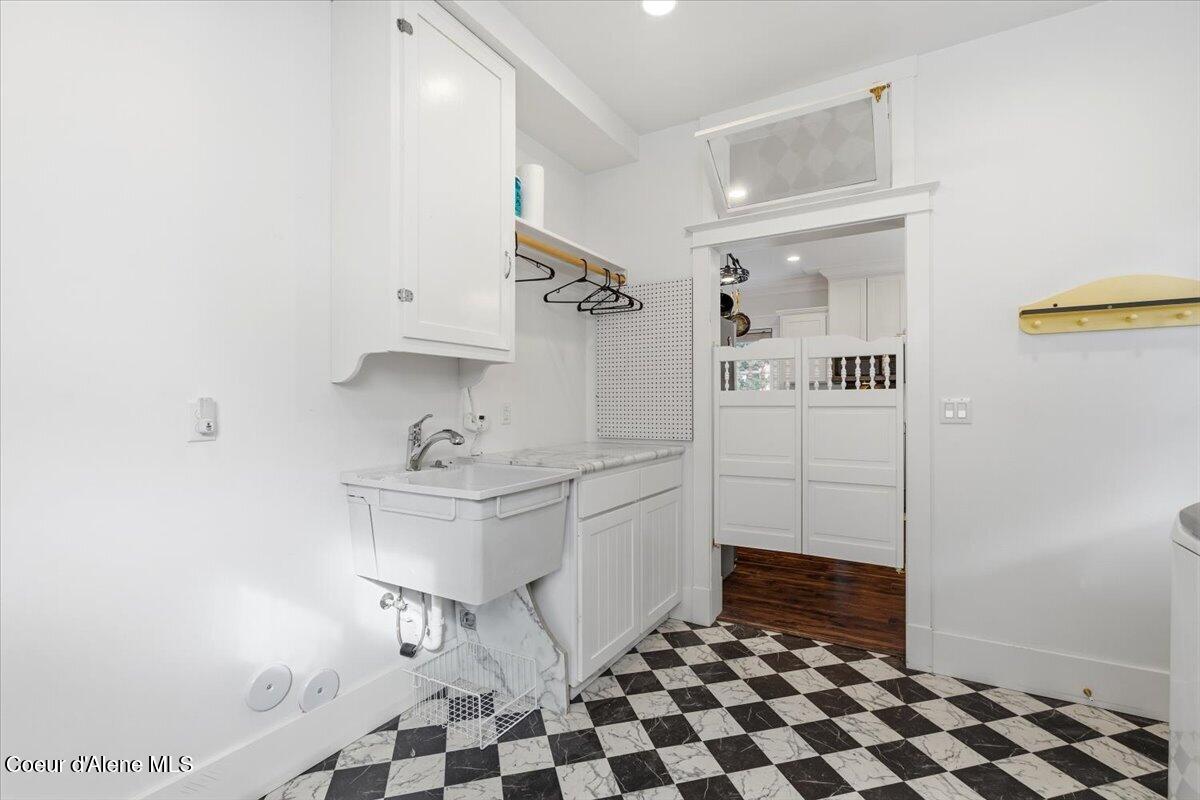 303 3rd Street Wallace, ID 83873 - Photo 20 of 36 20-303 3rd St_RedHogMedia