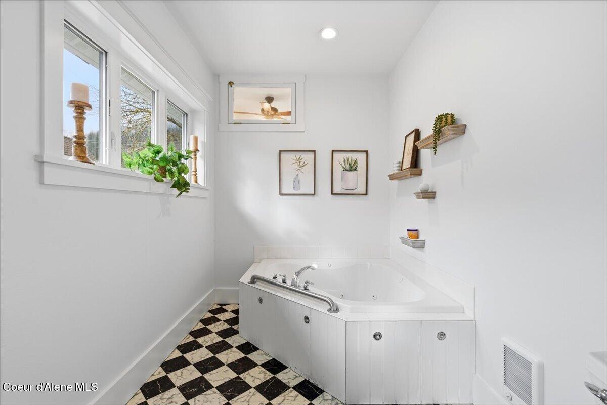 303 3rd Street Wallace, ID 83873 - Photo 25 of 36 25-303 3rd St_RedHogMedia