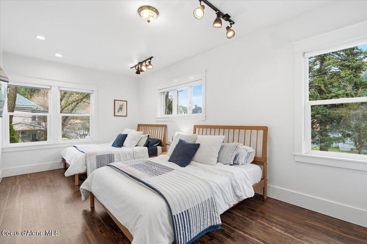 303 3rd Street Wallace, ID 83873 - Photo 28 of 36 28-303 3rd St_RedHogMedia